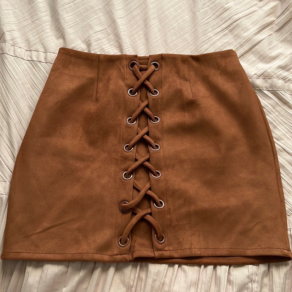 Brown skirt